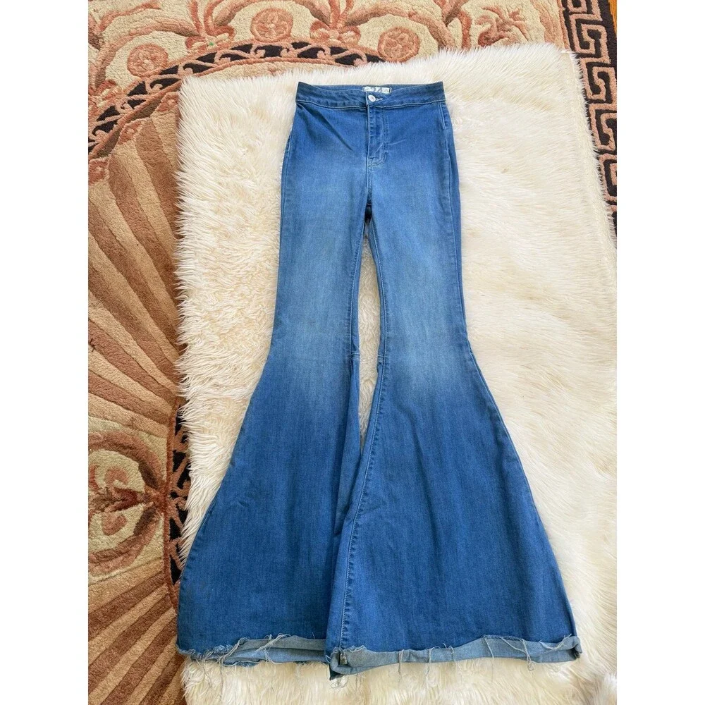 Free People Bell Bottom Jeans Size 24